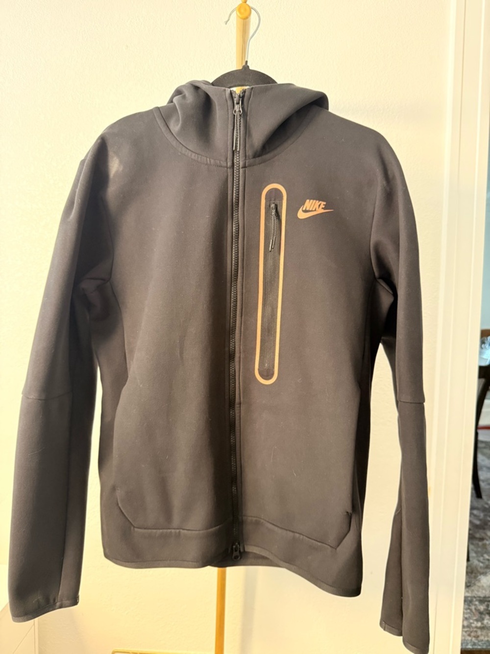 Nike Black Zip Up Hoodie Jacket Women’s Small Full Zip Athletic Hooded Jacket